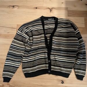 Vintage Scandia Women's Striped Acrylic 3XL Long Sleeve Cardigan